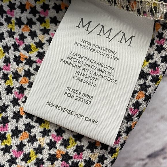 CAbi Stellar Blouse Women's Size M Star Print Sleeveless Ruffle Collar V Neck - Picture 4 of 9